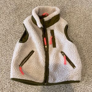 Crew cuts size 2 kids vest.